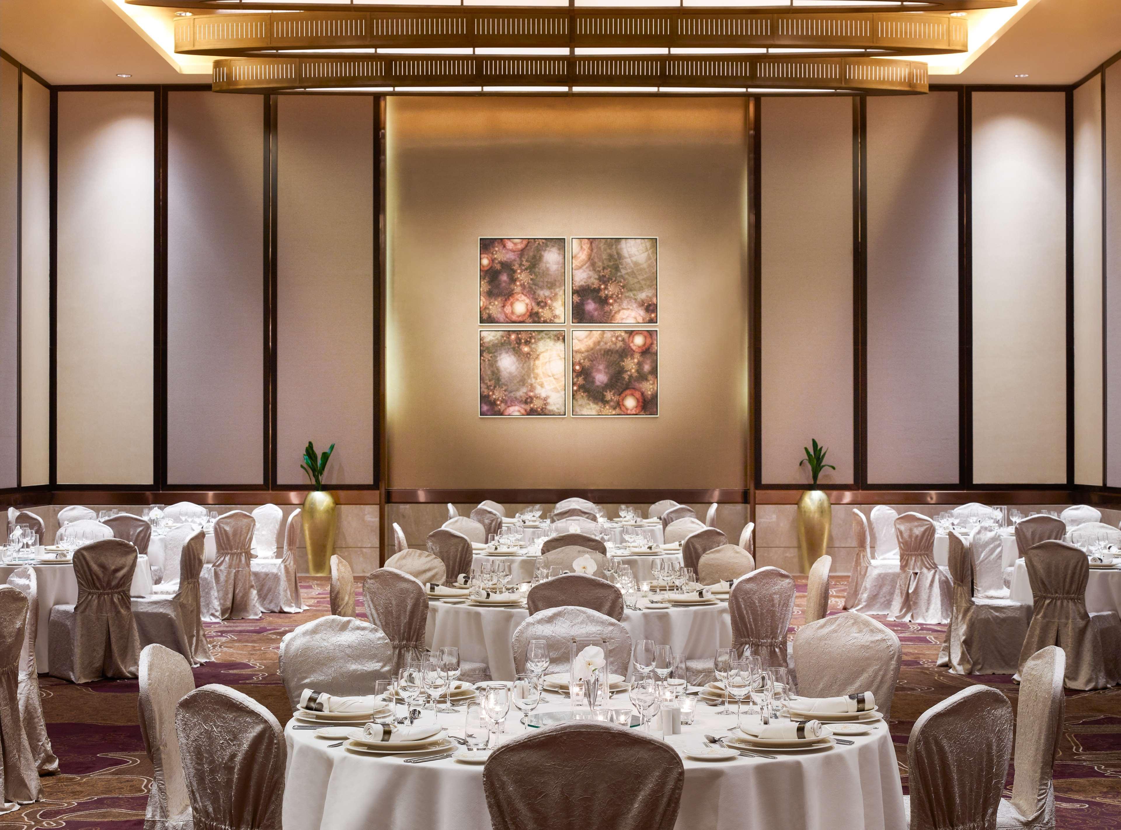 Swissôtel Al Ghurair Hotel Dubai
