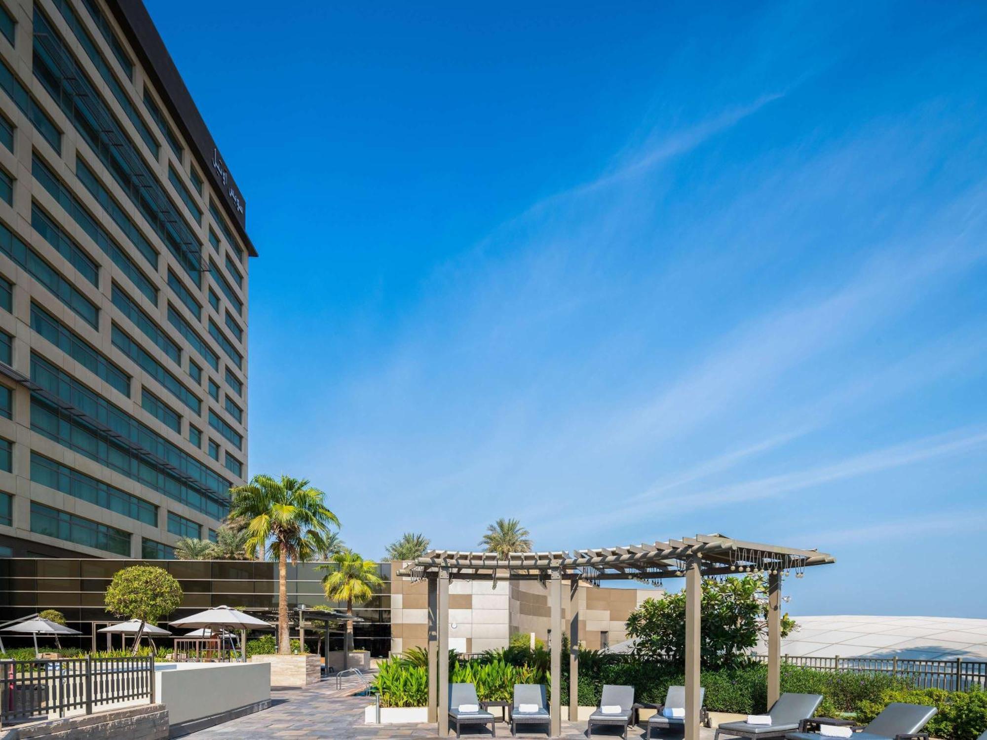 Swissôtel Al Ghurair 5* Dubai